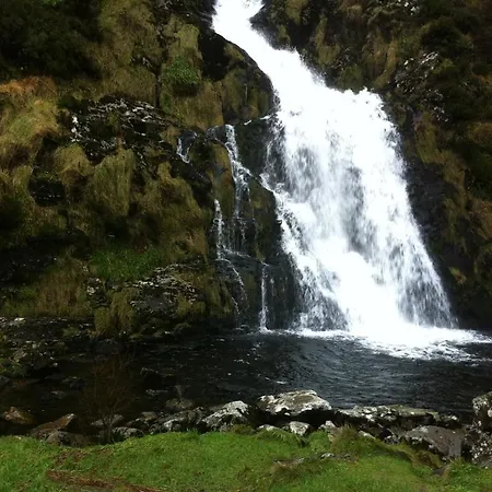 Eagle's Nest לינה וארוחת בוקר 4*