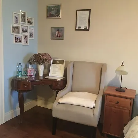 Eagle's Nest Bed & Breakfast Lettermacaward