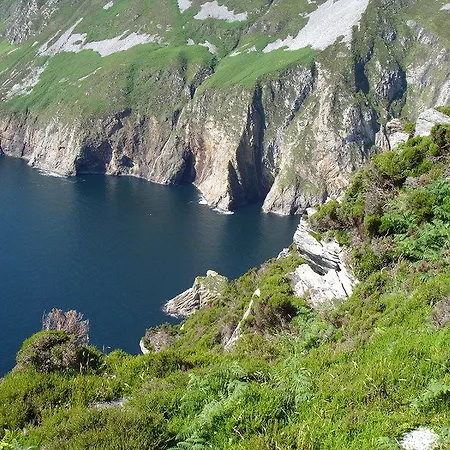 Eagle's Nest Lettermacaward