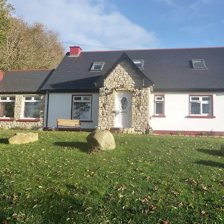 לינה וארוחת בוקר Eagle's Nest