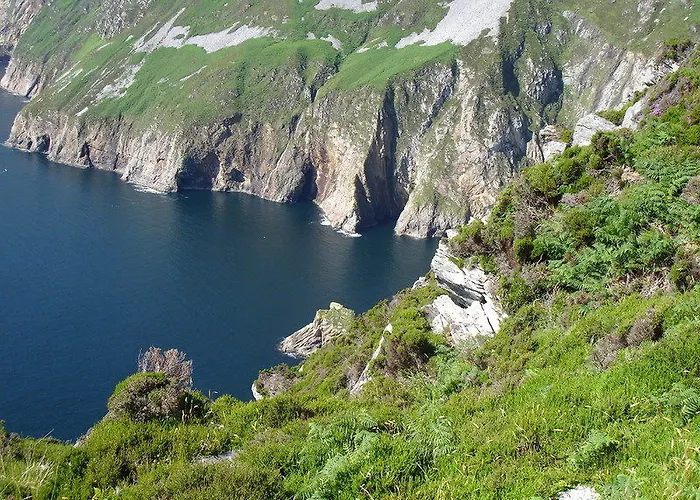 Eagle's Nest Lettermacaward