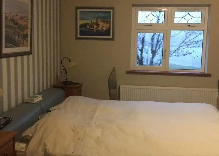 Eagle's Nest Bed & Breakfast 4*